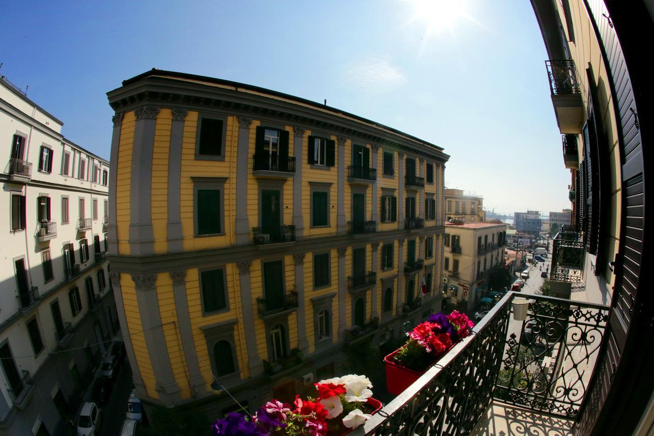 I Vicere B&B Deluxe Nápoles Exterior foto