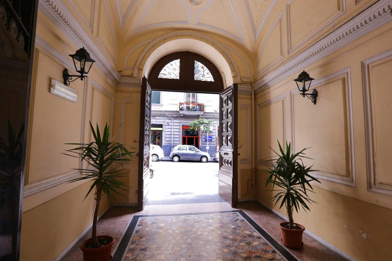 I Vicere B&B Deluxe Nápoles Exterior foto